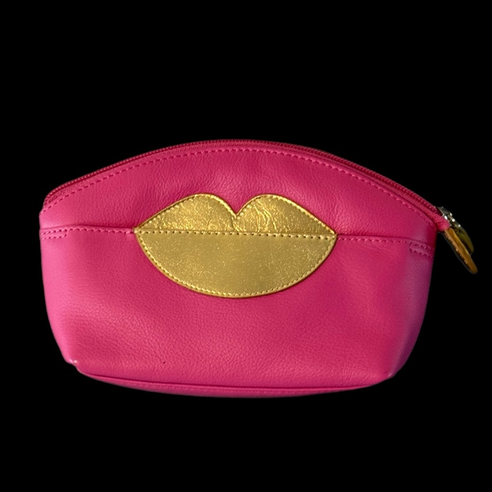 ILI New York Hot Lips 100% Leather Cosmetic Case